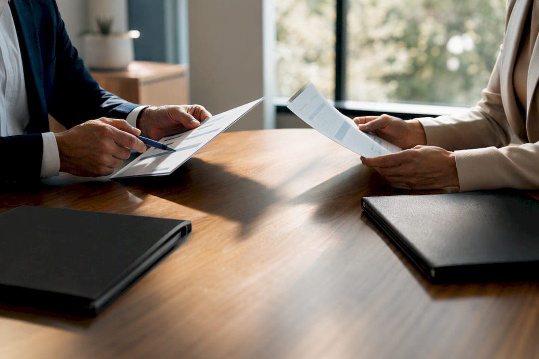 Ask These 5 Questions Before Signing: Broker vs Agent (Free Review)